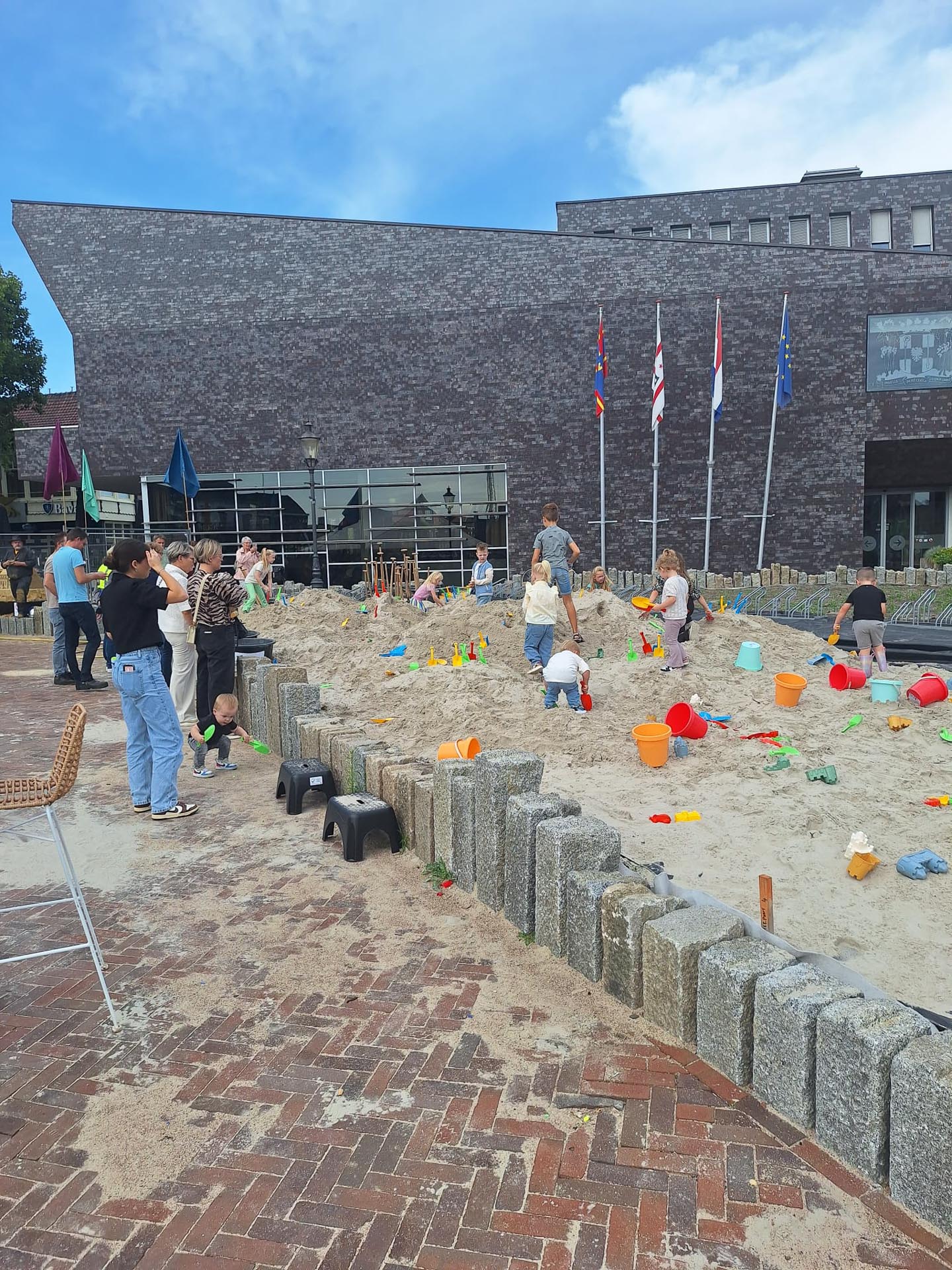 Eemsdelta viert de zomer - organiseren personeelsfeest